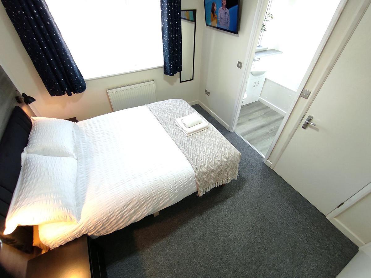 Osney Willow Studio Flat - Self Contained Studio Flat Оксфорд Екстер'єр фото